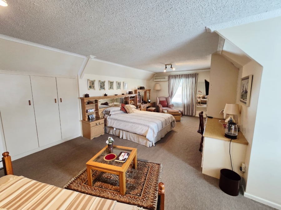 4 Bedroom Property for Sale in Dormehls Drift Western Cape